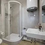 Mira * Прага