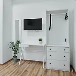 Mira Прага