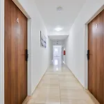Mira *