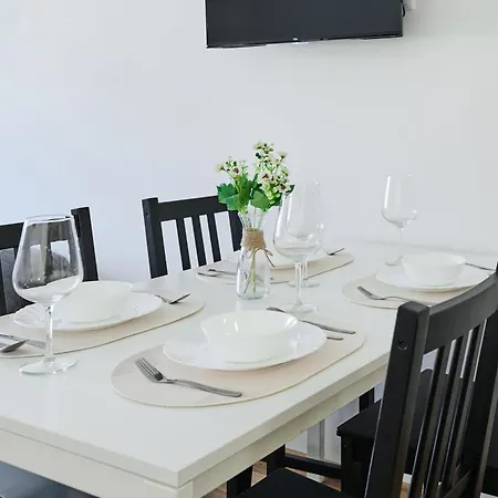 Mira Apartament